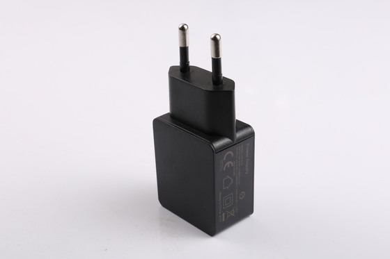 آداپتور برق USB مسافرتی 20 وات PD AU اتحادیه اروپا دوشاخه های بریتانیا 5 ولت 3 آمپر 9 ولت 2.22 آمپر 12 ولت 1.67 آمپر